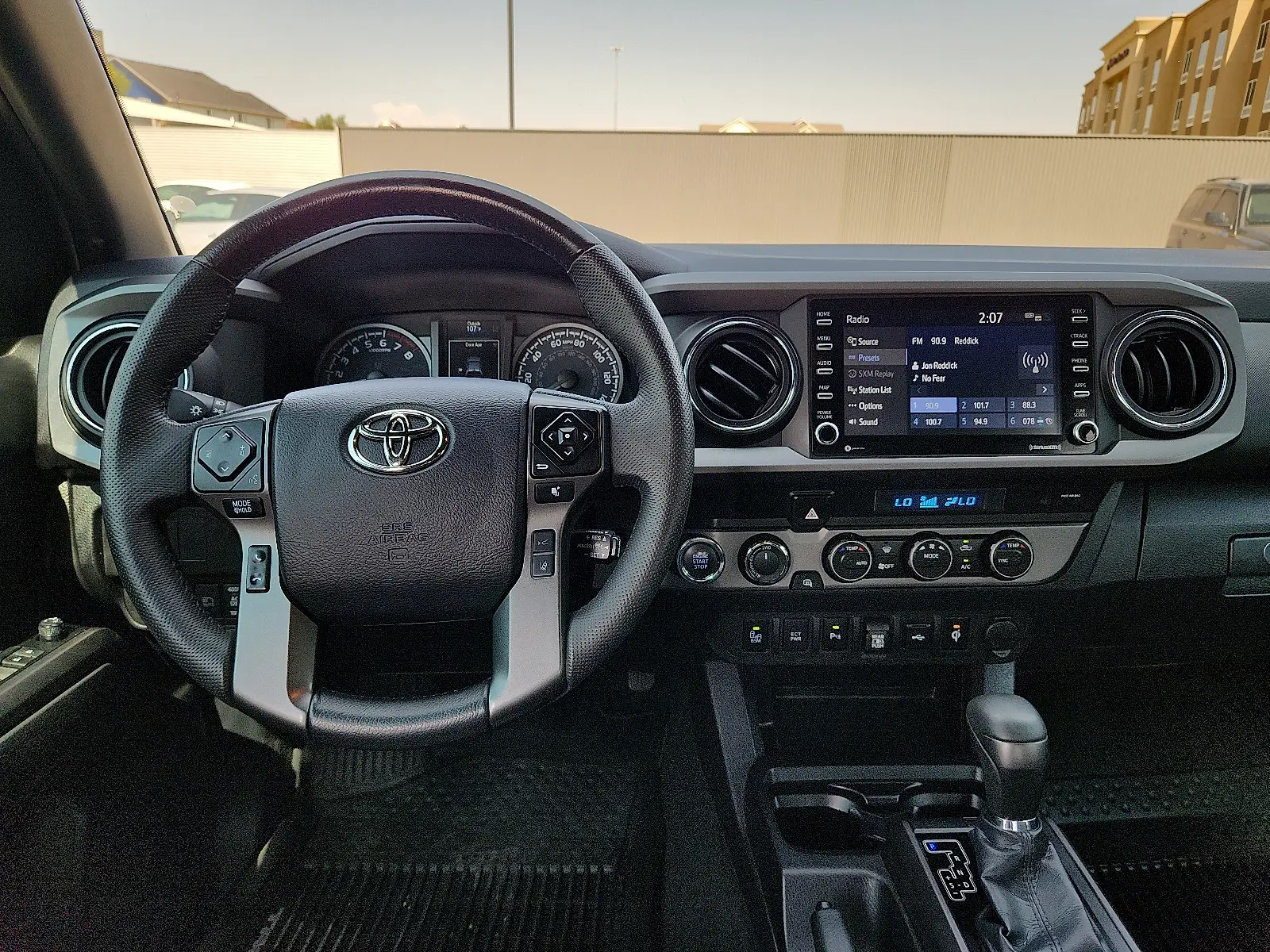 2023 Toyota Tacoma TRD Off Road - Photo 10